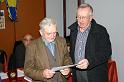 AGO-2008-09_Louis Bruère remet le diplome de Président d'honneur à René Molinier
